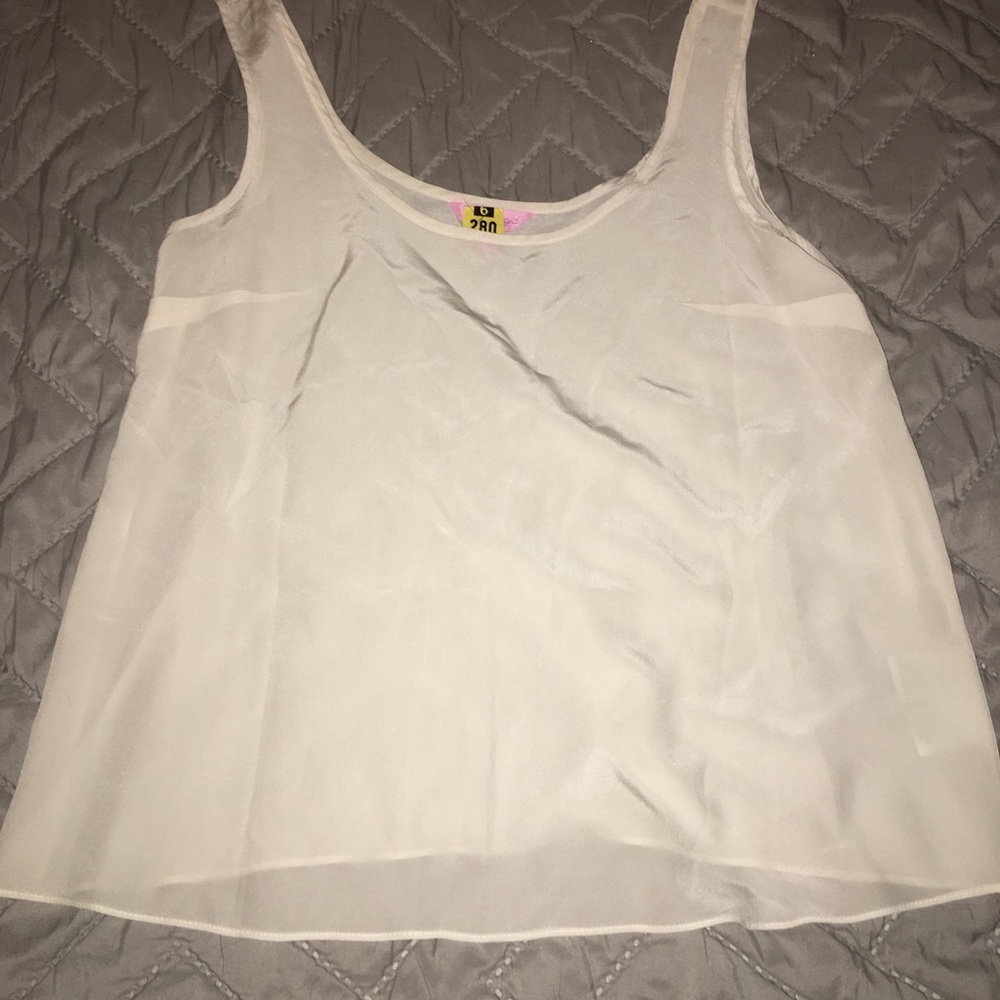 Lilly Pulitzer cosmos top